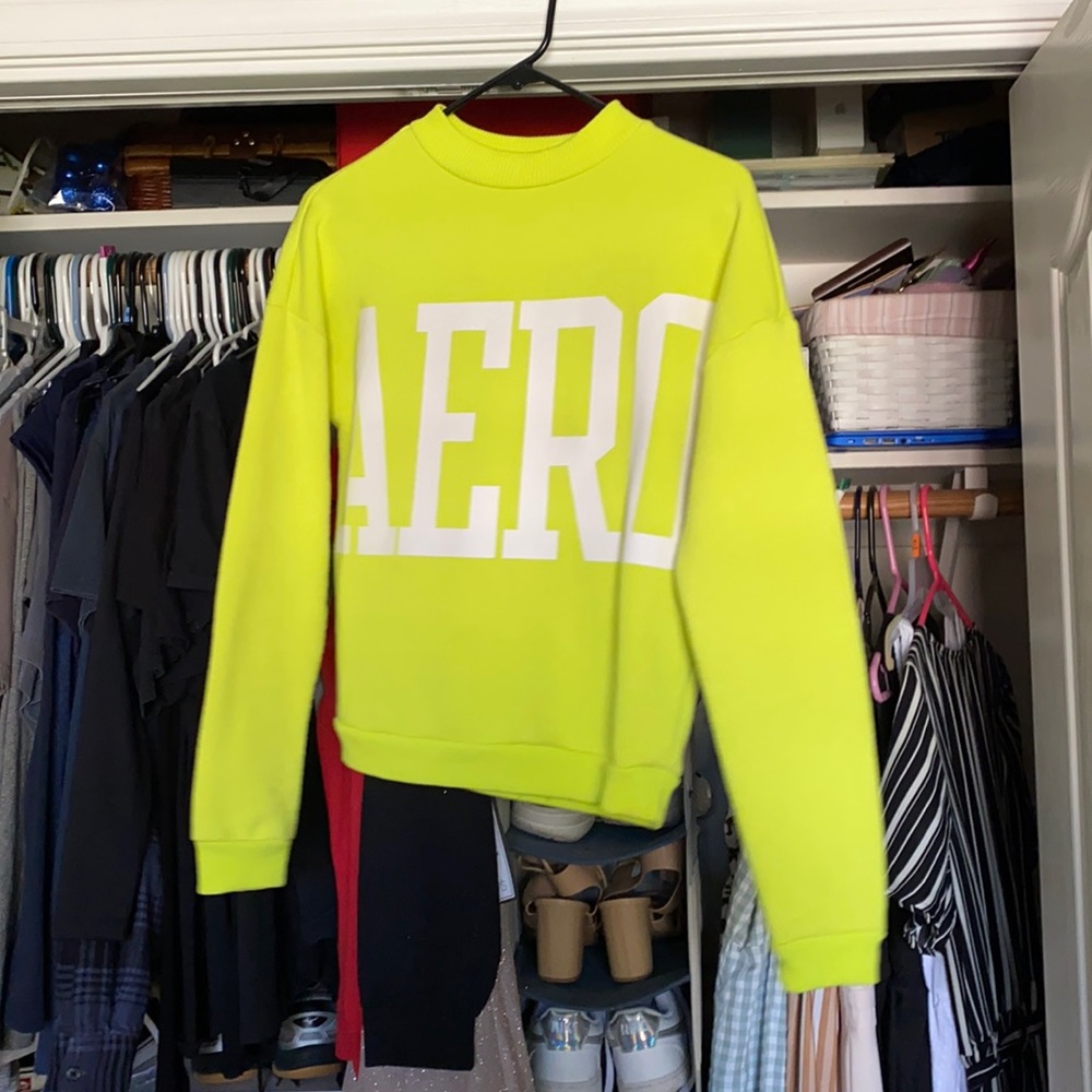 aero pullover